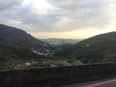 view of Taipei from Yangmingshan on the way to Qixing peak